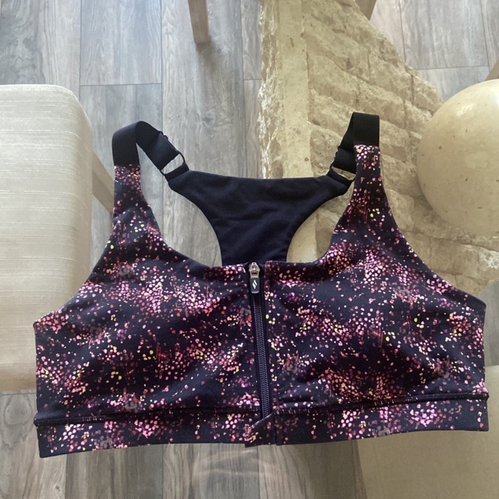 Sketchers Sports bra